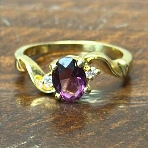Vintage Gold & Amethyst Ring